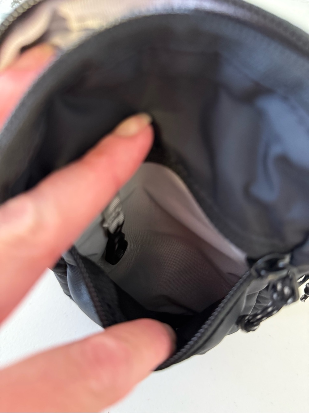 Fjallraven High Coast Pocket Black Mini Crossbody Travel Bag - Picture 10 of 11